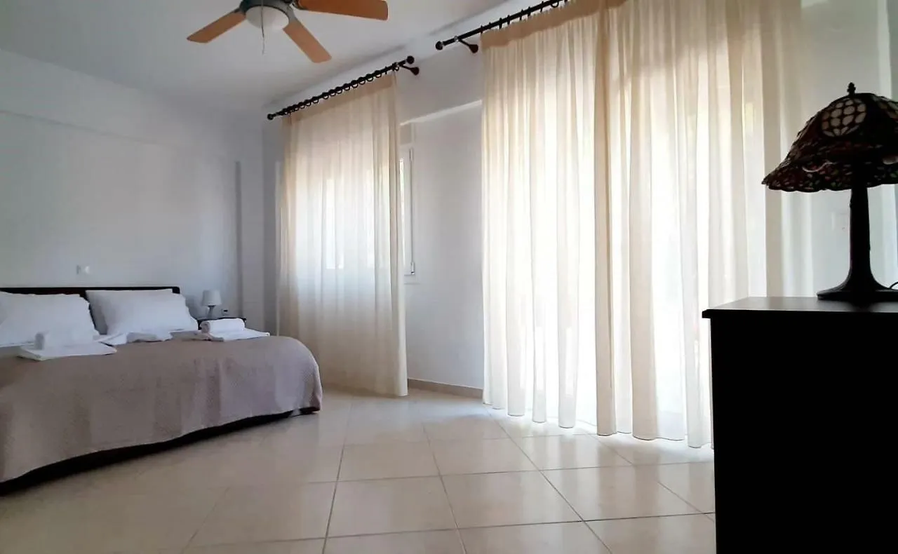 Holiday home Chris Lux Villa Ormos Panagias